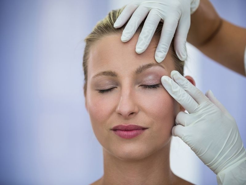 kas-kaldirma-ameliyati-riskleri