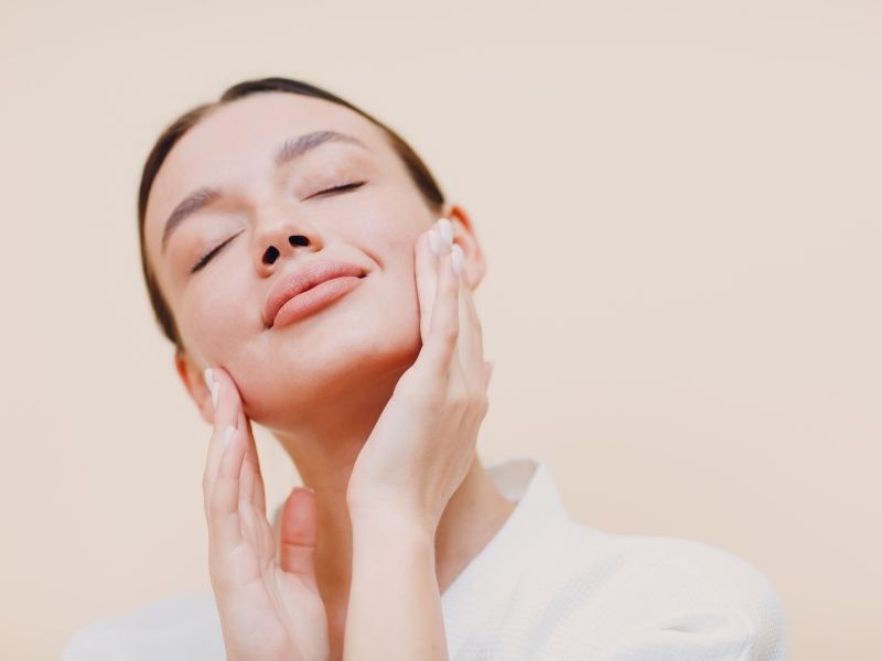 mini-yuz-germe-ameliyat-sonrasi-surec